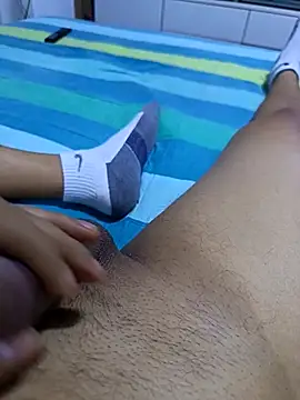 Snapshot of thelion2530 chatting on October 18, 2025, 3:42 am thelion2530 online show from October 18, 2025, 3:42 am