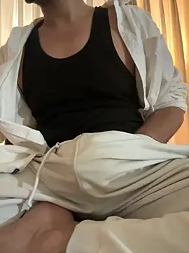 Snapshot of sxssxssxs@xh chatting on October 13, 2025, 4:01 am sxssxssxsxh online show from October 13, 2025, 4:01 am