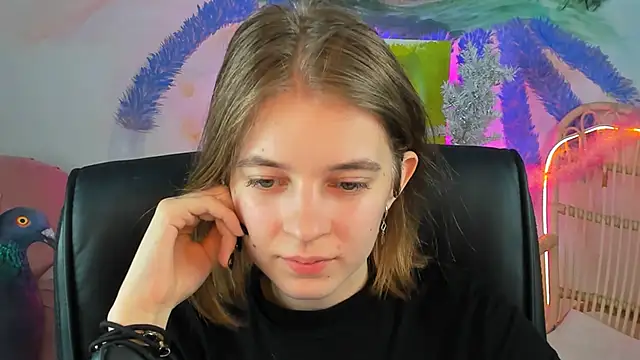 TinaDavil online show from December 5, 2024, 5:39 pm