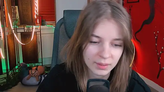 TinaDavil online show from January 9, 2025, 7:18 pm