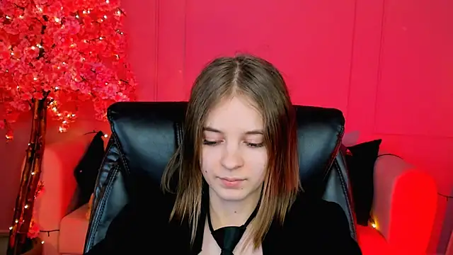 TinaDavil online show from January 11, 2025, 4:14 pm