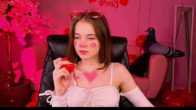 TinaDavil online show from February 14, 2025, 4:09 pm