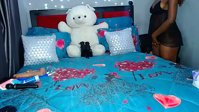 MissBigNipples online show from January 6, 2025, 7:45 pm