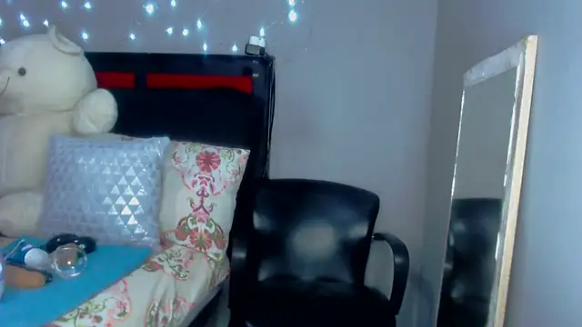 MissBigNipples online show from January 17, 2025, 3:45 am