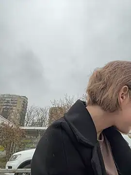 SandraCarter online show from November 14, 2025, 7:07 am