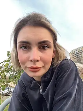 SandraCarter online show from November 20, 2025, 7:08 am