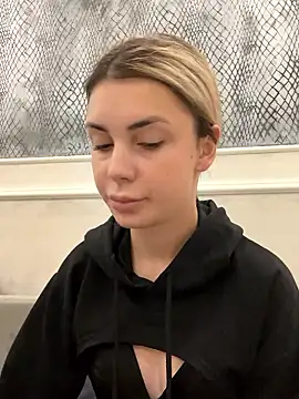 SandraCarter online show from January 7, 2026, 12:07 pm