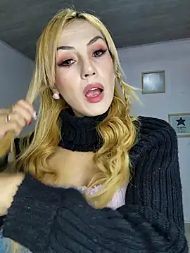 Snapshot of alicev_kitty chatting on February 18, 2025, 1:11 pm alicev kitty online show from February 18, 2025, 1:11 pm