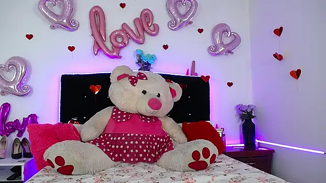 Snapshot of Daiyan_Collins chatting on March 18, 2025, 4:15 am Daiyan Collins online show from March 18, 2025, 4:15 am