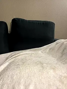 SexxyreddMale online show from December 4, 2024, 5:05 am