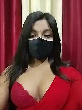 Snapshot of Myra-sen chatting on July 28, 2026, 4:39 pm Myra-sen online show from July 28, 2026, 4:39 pm