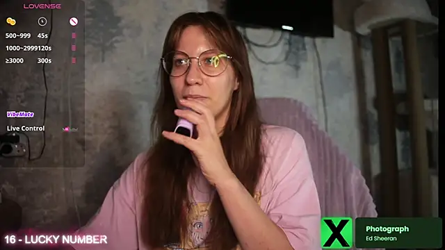 ms allison w online show from November 5, 2025, 6:52 pm