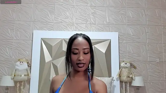 PassionMacoll online show from December 2, 2024, 12:30 am