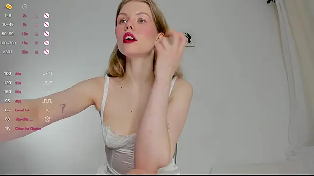 Snapshot of ass_latte chatting on December 5, 2024, 1:25 am ass latte online show from December 5, 2024, 1:25 am