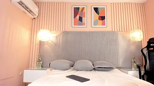 samyriverss online show from November 29, 2025, 11:35 am