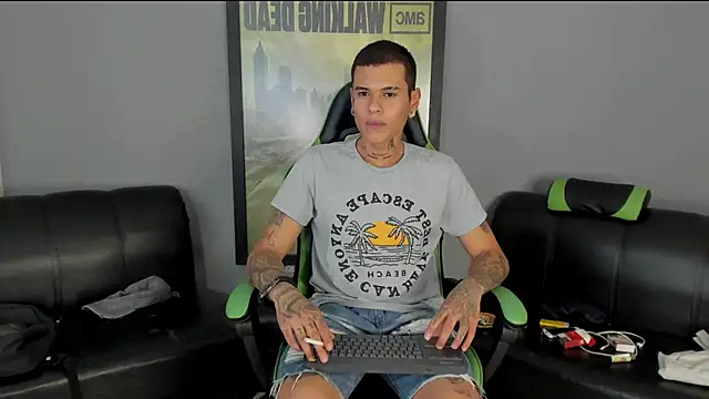 jamesinked  online show from January 13, 2025, 9:31 pm