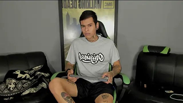 jamesinked  online show from February 28, 2025, 5:26 pm