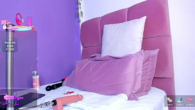 RenataReyess online show from March 6, 2025, 3:24 pm