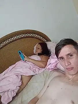 Milfvalesk online show from December 27, 2024, 4:47 am