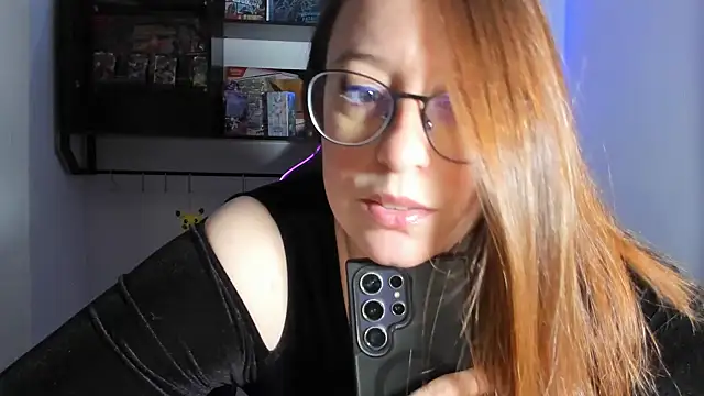 Snapshot of MarieSkyler_ chatting on January 13, 2026, 9:20 pm MarieSkyler online show from January 13, 2026, 9:20 pm