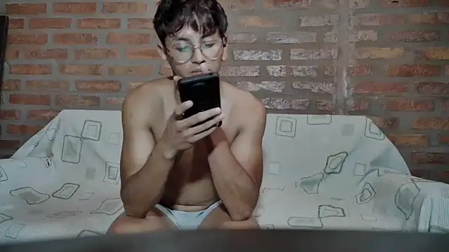 teendotados online show from March 28, 2026, 4:39 pm