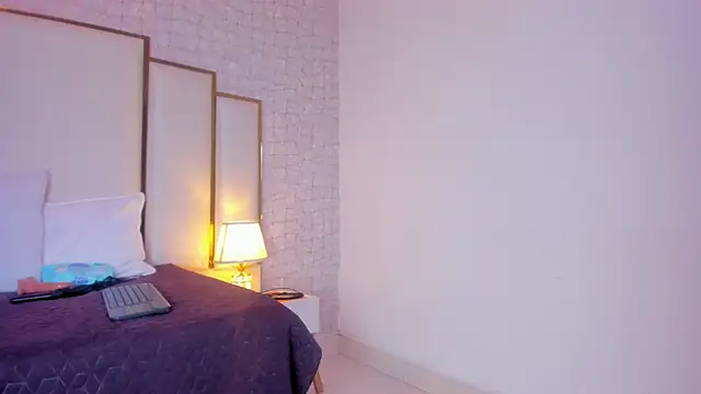 Victoriaa millers online show from January 10, 2025, 9:13 am