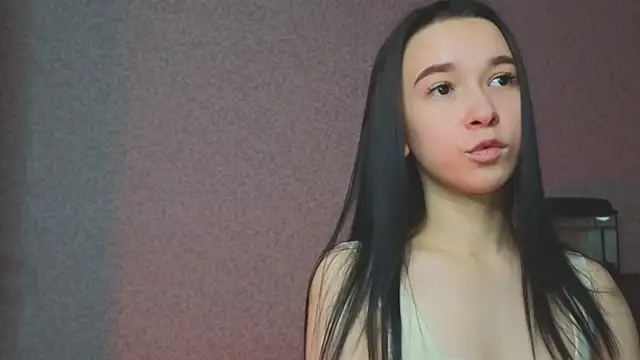 LilithStrangfor online show from March 31, 2026, 5:24 pm