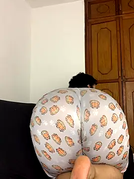 Snapshot of Mrskary chatting on September 26, 2025, 11:20 pm Mrskary online show from September 26, 2025, 11:20 pm