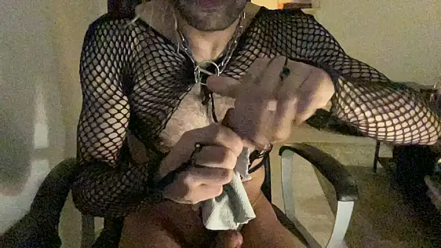 P4RtYBOII92 online show from December 14, 2025, 3:56 am