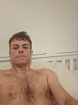 Snapshot of steb1980 chatting on October 25, 2025, 7:49 am steb1980 online show from October 25, 2025, 7:49 am