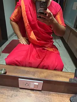 versatile guy01 online show from December 20, 2025, 6:37 pm