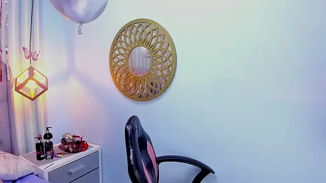 Snapshot of LINASTARK chatting on January 28, 2025, 3:25 am LINASTARK online show from January 28, 2025, 3:25 am