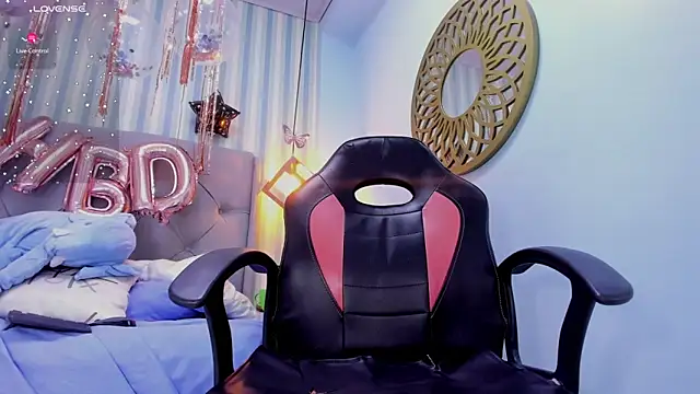 Snapshot of LINASTARK chatting on January 28, 2025, 6:27 am LINASTARK online show from January 28, 2025, 6:27 am