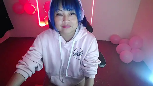 Shaddycute  online show from December 20, 2024, 5:36 am