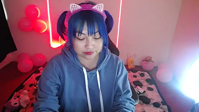 Shaddycute  online show from December 21, 2024, 4:03 pm