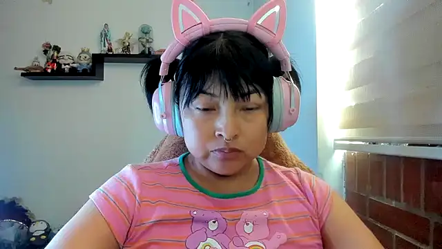 Shaddycute  online show from June 30, 2026, 6:20 pm