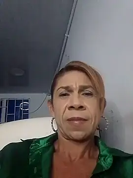 Antonella borja online show from October 19, 2025, 8:42 pm