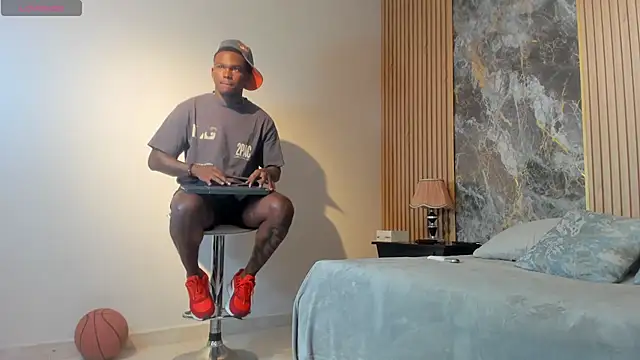 Troykhalil online show from March 14, 2025, 8:17 pm