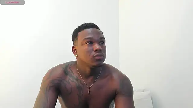 Troykhalil online show from November 14, 2025, 11:24 pm