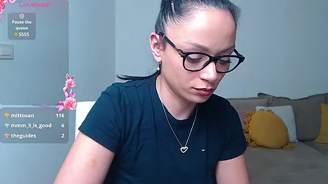 Snapshot of BabySerene chatting on February 17, 2025, 12:54 am BabySerene online show from February 17, 2025, 12:54 am