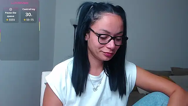 Snapshot of BabySerene chatting on October 26, 2025, 3:34 am BabySerene online show from October 26, 2025, 3:34 am