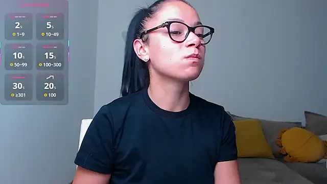 Snapshot of BabySerene chatting on November 9, 2025, 2:21 am BabySerene online show from November 9, 2025, 2:21 am