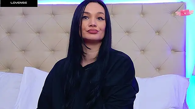 DaliyaArabian online show from January 10, 2025, 6:49 pm
