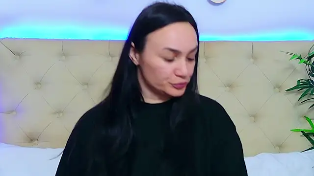 Snapshot of DaliyaArabian chatting on June 4, 2026, 12:22 pm DaliyaArabian online show from June 4, 2026, 12:22 pm