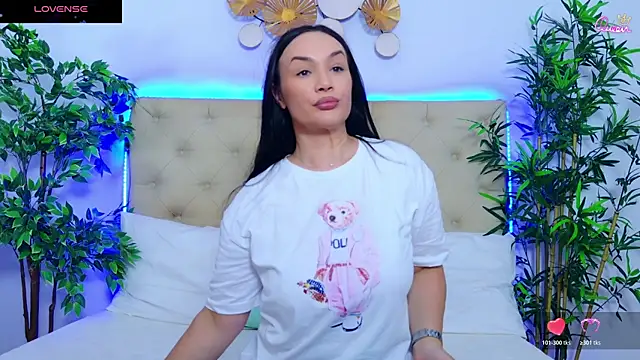 Snapshot of DaliyaArabian chatting on July 16, 2026, 12:00 pm DaliyaArabian online show from July 16, 2026, 12:00 pm