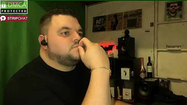 Mikey-HH online show from December 9, 2024, 10:43 am