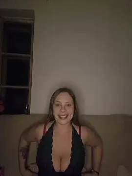 katiestevens online show from December 21, 2025, 10:50 pm