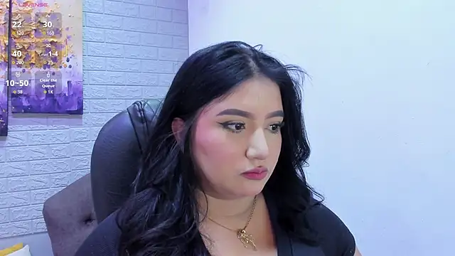  nina sweet online show from November 29, 2025, 12:08 pm