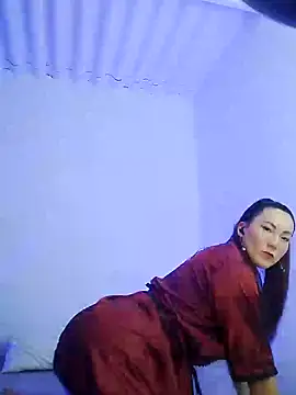 Elle Lee  online show from December 6, 2024, 11:14 pm