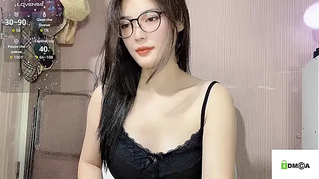 Regina0807 online show from September 30, 2025, 1:27 pm